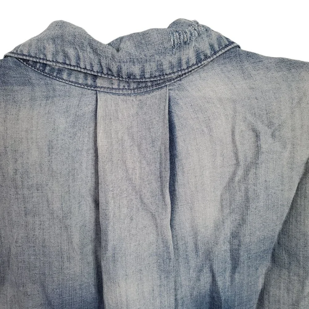 Cloth & Stone Size S Shirt Chambray Button Down Distressed Roll Tab Split Tail - Picture 9 of 12